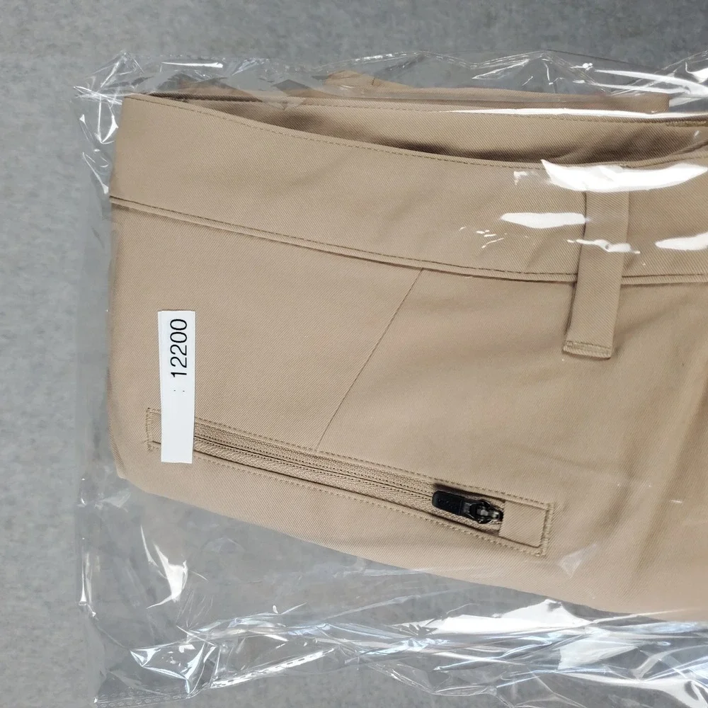 Vuori Cascade Tech Pants Mens 33X33 Beige Performance Trousers V427 NWOT sample